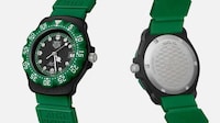 Collaborative Racing-Themed Timepieces Image 3