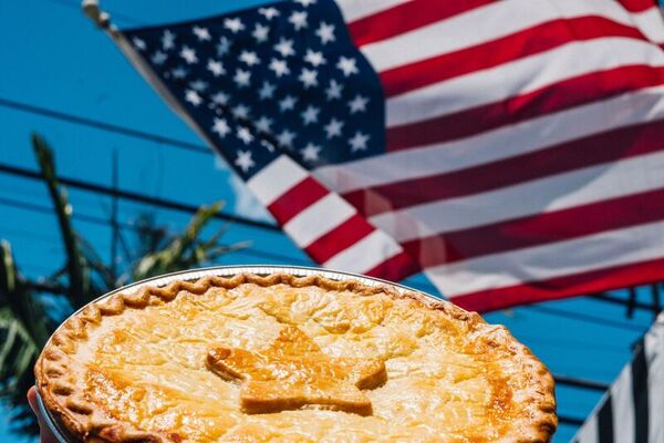 Military-Honoring Pie Promotions