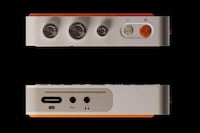 Vintage-Inspired Digital Audio Players Image 2