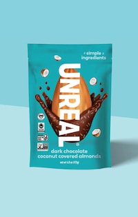 Minimal-Ingredient Chocolate Almonds