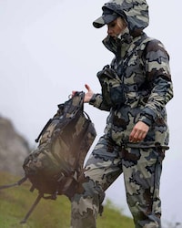 Women's Rugged Jacket Designs Image 3