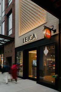 Gallery-Like Elevated Retail Designs Image 2