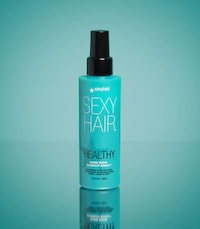 Lightweight Blowout Haircare Solutions Image 2