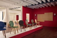 Red Bottom Premium Chairs Image 2