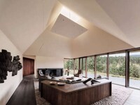 Weatherized Steel Pyramidal House Image 3