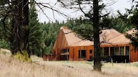 Weatherized Steel Pyramidal House Image 6