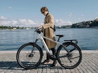 Adaptable Urbanite Electric Bikes Image 1