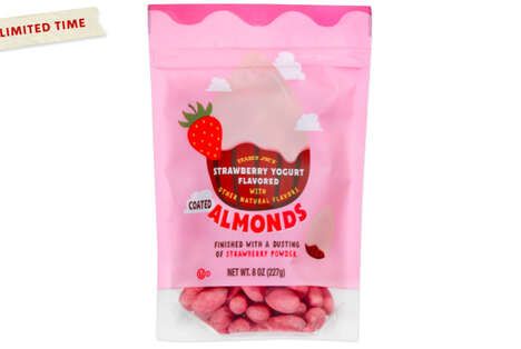 Strawberry Yogurt Almonds