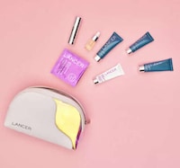 Jet Lag-Addressing Skincare Regimens Image 2