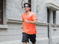 AI-Connected Sports Glasses Image 5