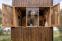 Adventurous Compact Tiny Homes Image 3