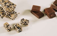 Free-From Protein Bar Ingredients Image 1