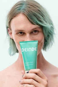 Barrier-Boosting Whipped Cleansers Image 3