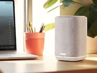 High-End Assistant-Free Speakers Image 4