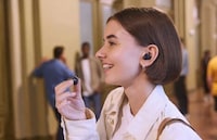 Powerful Graphene Driver Earbuds Image 2