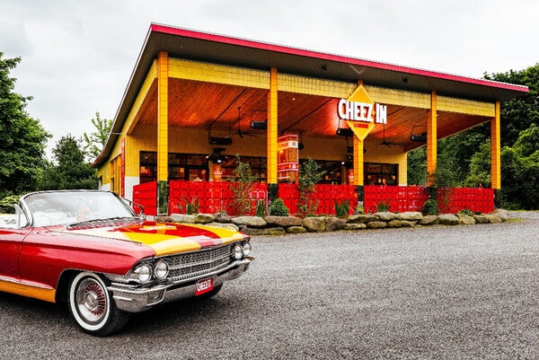 Cheesy Americana Diners