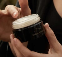 Efficient Preventative Skincare Creams Image 1