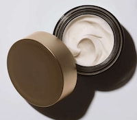 Efficient Preventative Skincare Creams Image 2