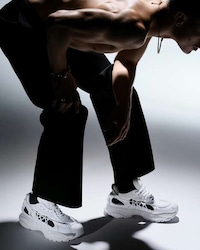 Futuristic Sandal Hybrid Sneakers Image 3