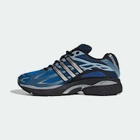 Juxtaposing Dynamic Running Shoes Image 2
