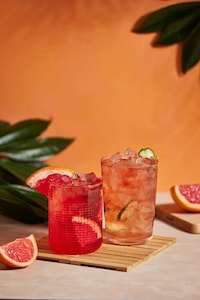 Color-Changing Lemonades Image 3