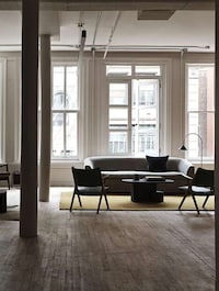 Collaborative Bright Office Spaces Image 1