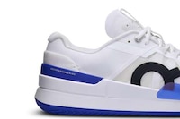 Minimal Stylish Tennis Sneakers Image 1
