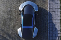 Off-Roading Boxy SUV Coupes Image 2