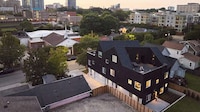 Asymmetrical Sculptural Apartment Blocks Image 3