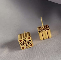 Labyrinth-Inspired Earring Designs Image 3