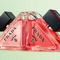 Engravable Triangle Perfumes Image 5