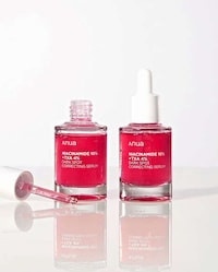 Enhanced Niacinamide TXA Serums Image 4