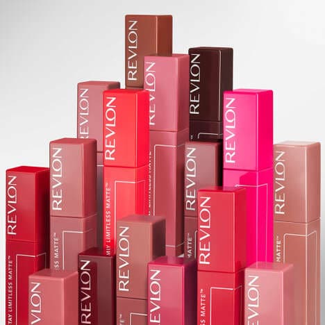 Lightweight 24-Hour Lipsticks