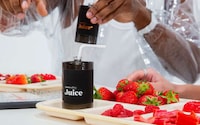 Mouthwatering Berry Fragrances Image 2