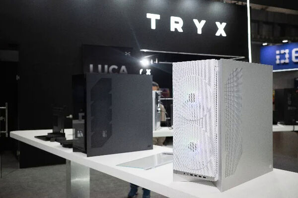 Large-Fan PC Cases