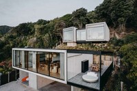Picturesque Modern Holiday Homes Image 2