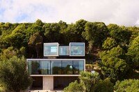 Picturesque Modern Holiday Homes Image 3