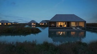 Captivating Stilt-House Hotels Image 2