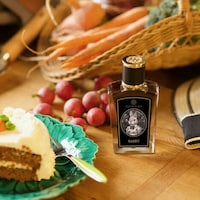 Floral Clover Fragrances Image 1