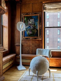 Eccentrically Designed Historic Penthomes Image 1