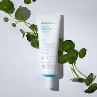 Dermatology-Focused Moisturizers Image 4