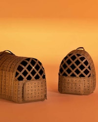 Cutting-Edge Wearable Furnishings Image 2