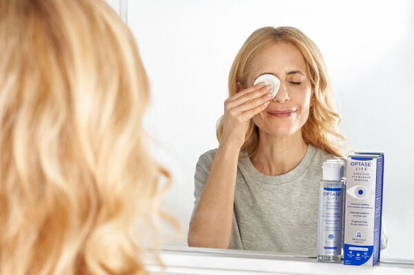 Nourishing Eye Makeup Removers