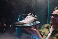 Smartphone-Controlling Sneakers Image 4