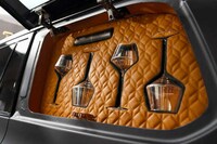 Oven-Equipped Luxury SUVs Image 6
