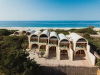 Organically Modern Coastal Homes