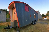 Charming Curved Roof Dwellings Image 3