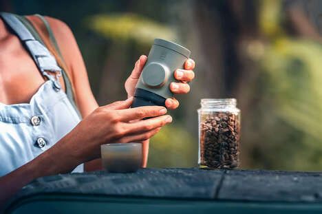 Lightweight Compact Coffee Grinders