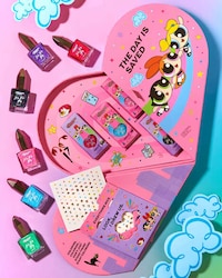 Cartoonish Nail Polish Lines Image 2