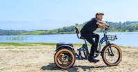 Full-Suspension Electric Lifestyle Trikes